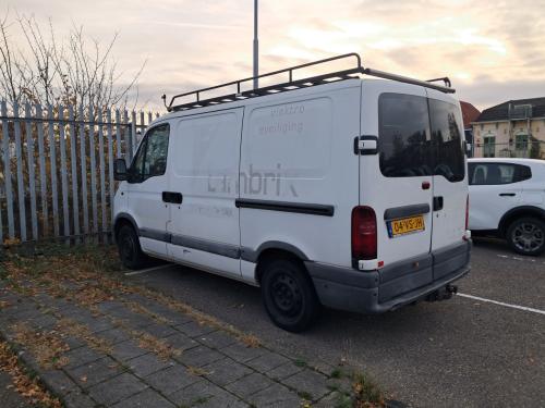 White Renault Master Van