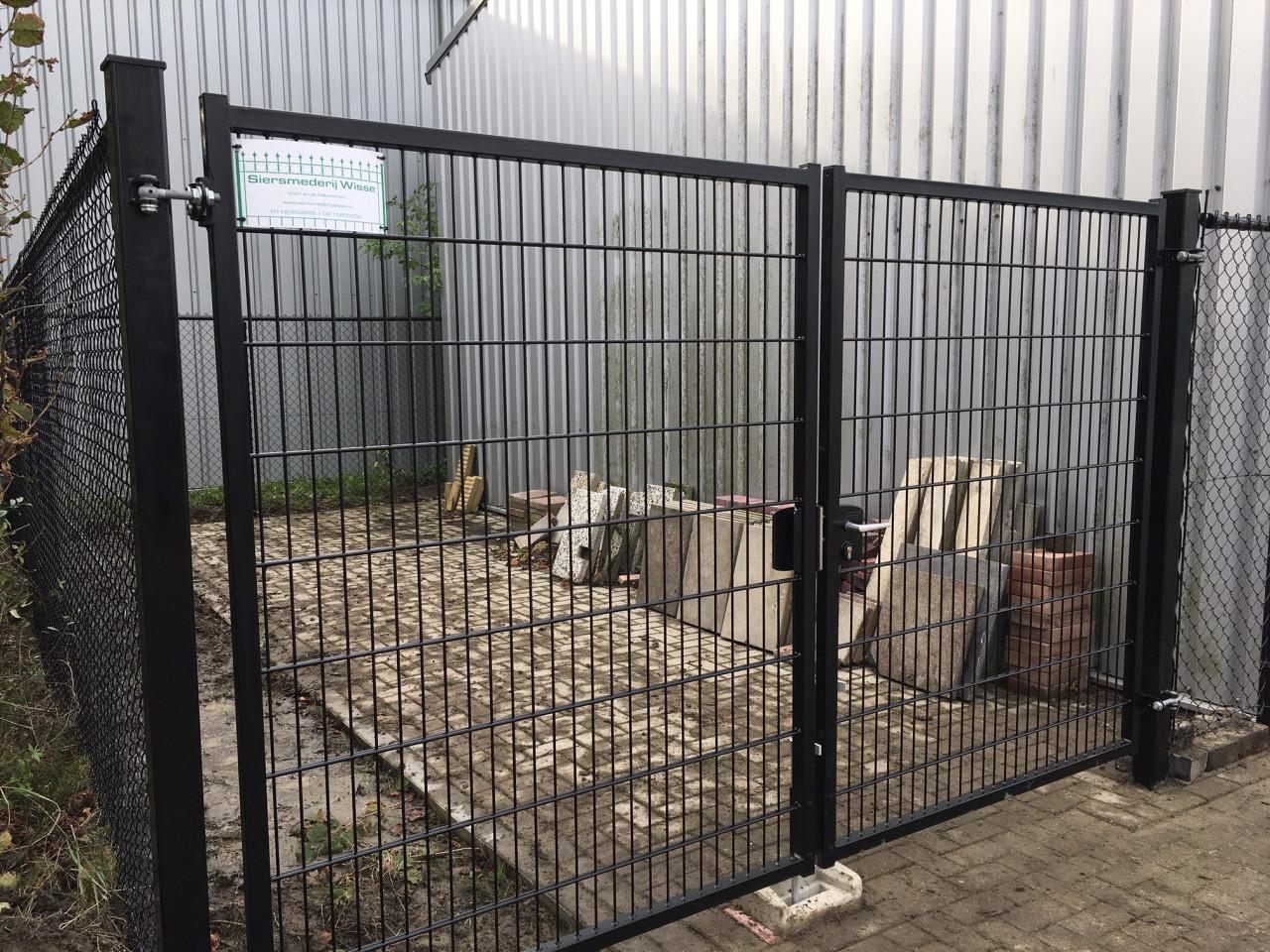 Netjes en voordelige poorten en hekwerken.