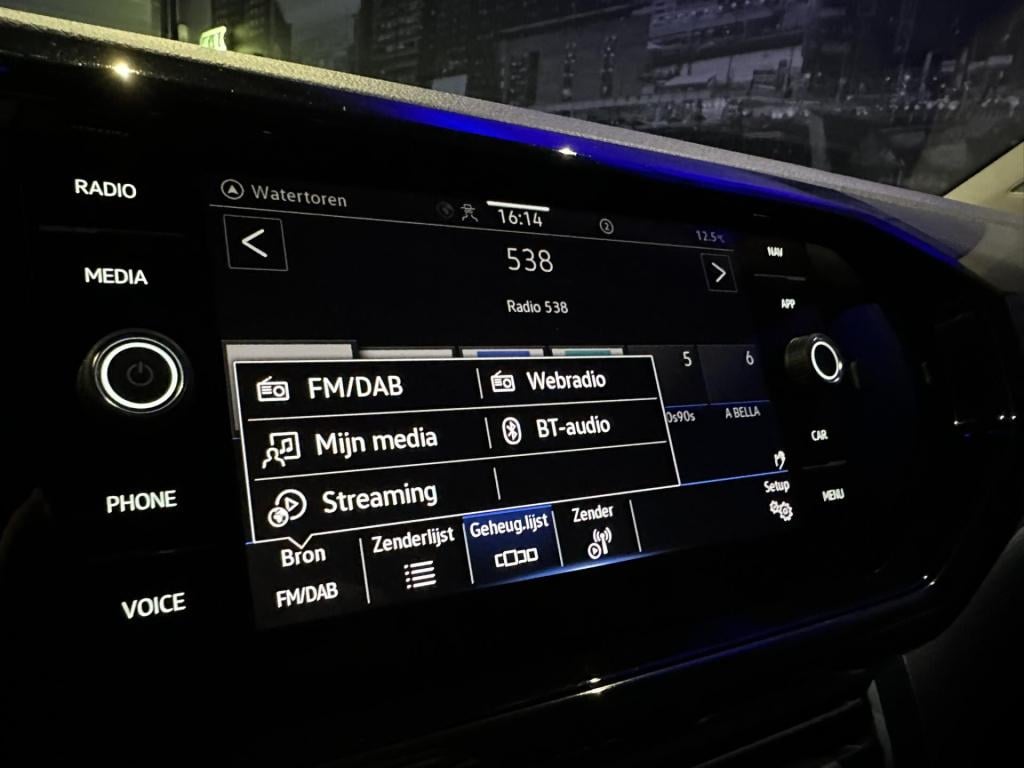 Volkswagen T-cross 1.0 tsi style *led*navi*appconnect*