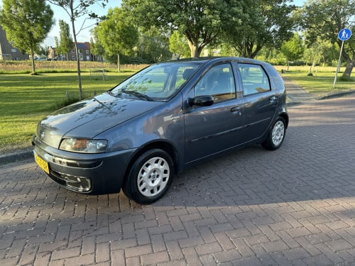 Te koop Fiat Punto met nieuwe apk