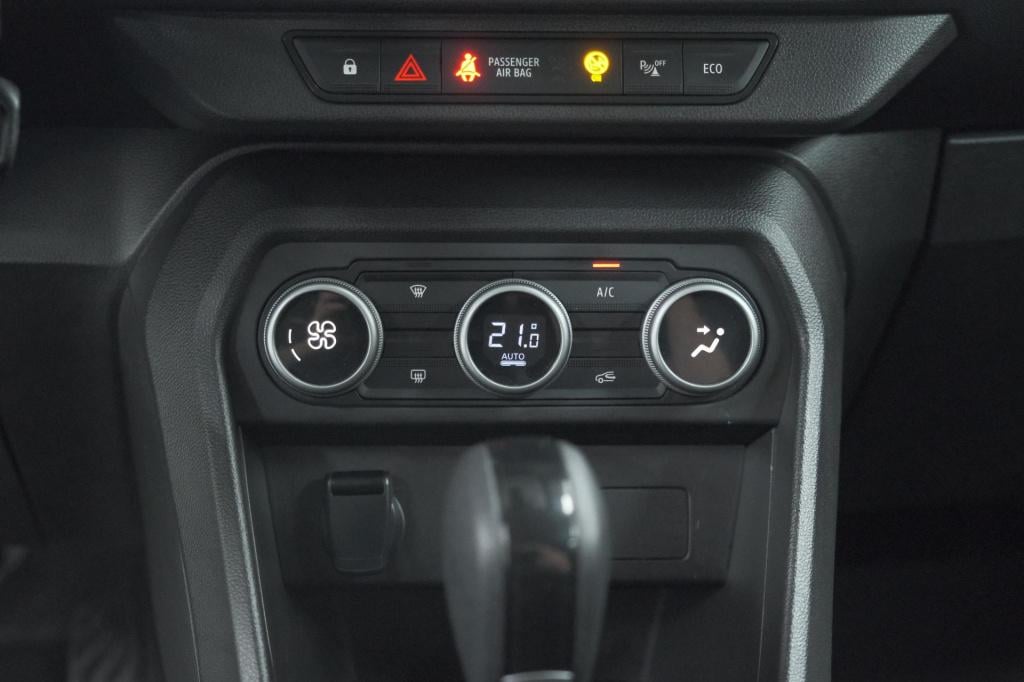 Dacia Jogger 1.6 hybrid 140 expression | 7 zitplaatsen | apple carplay | pa