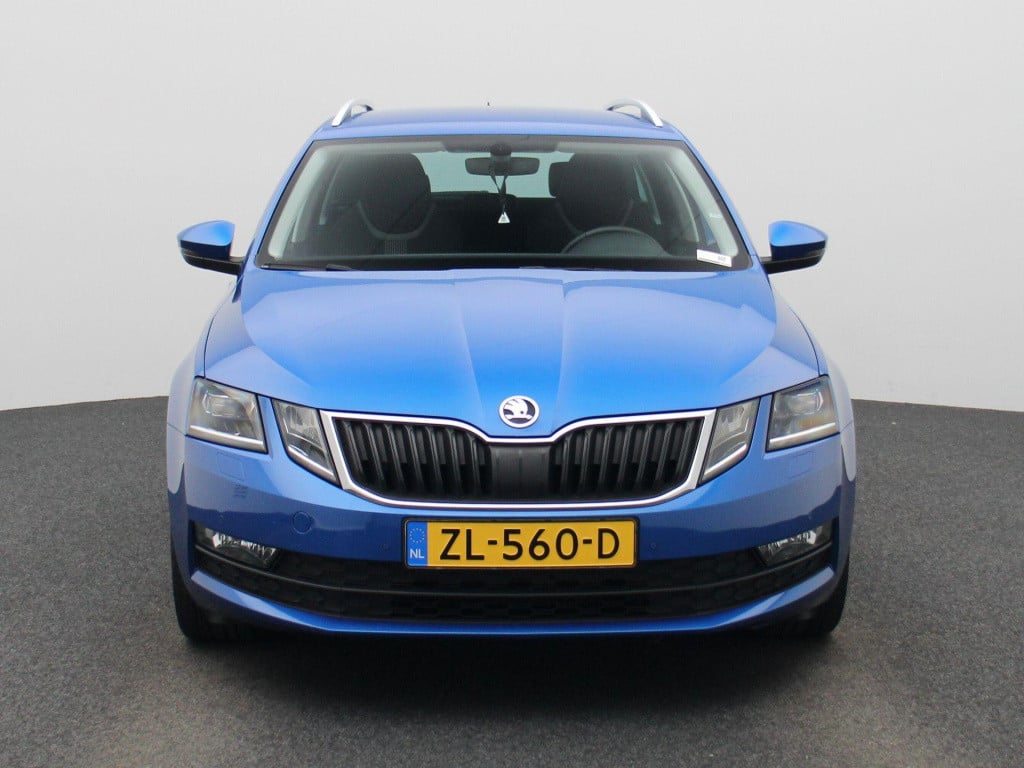 Skoda Octavia combi 1.0 tsi greentech ambition business | lmv | trekhaak | 