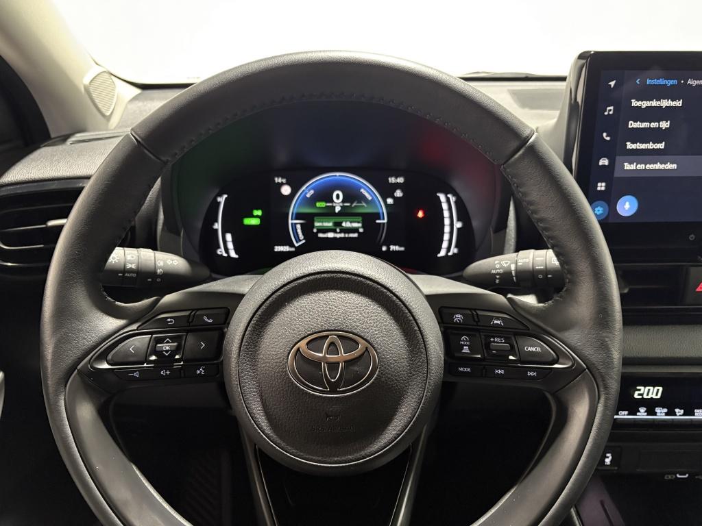Toyota Yaris 1.5 hyb. 115 dynamic | pack comfort |