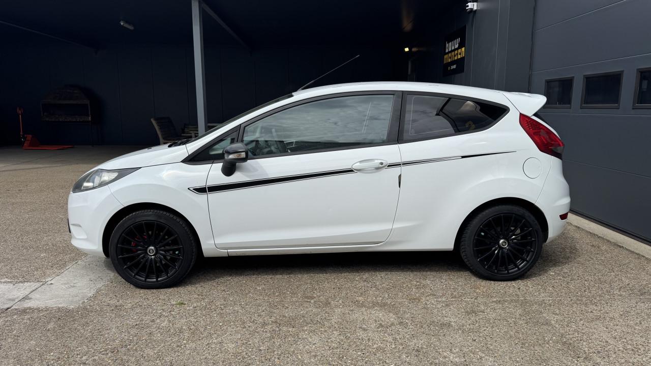 Ford Fiesta 1.25 44KW Limited 3DRS 2010  Airco Apk Nap