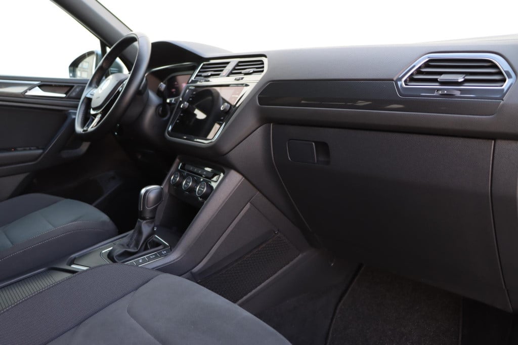 Volkswagen Tiguan Allspace 1.5 tsi 150pk dsg highline business r-line 150pk