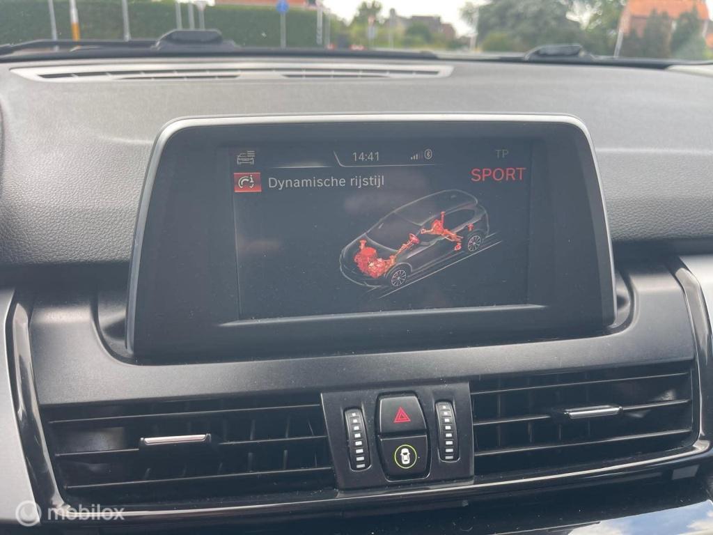 BMW 2-serie active tourer 218i luxury