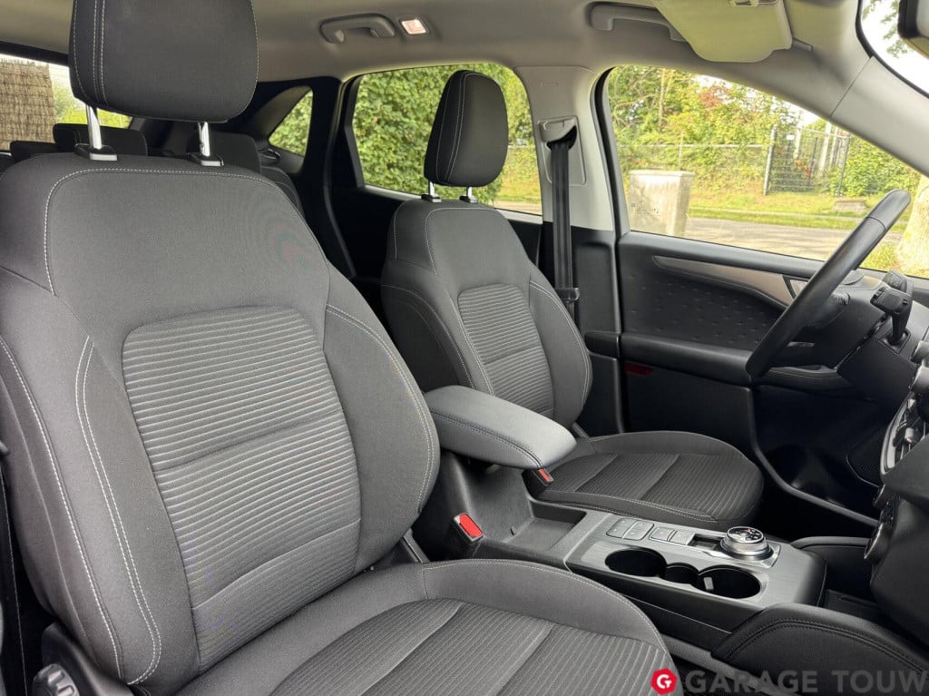 Ford Kuga 2.5 phev titanium