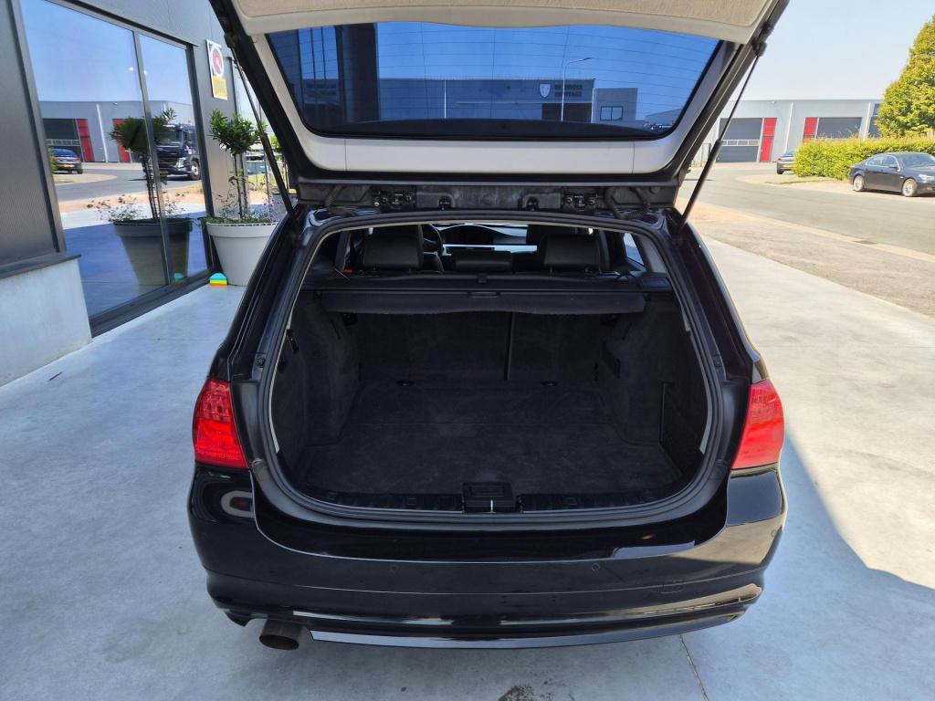 BMW 3-serie touring 318i business line style