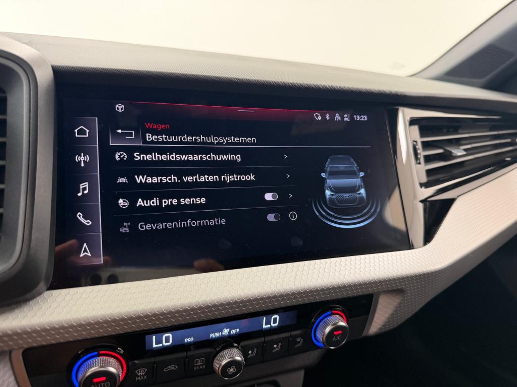 Audi A1 Sportback 35 tfsi s line | chronosgrey | keyless entry | led koplam