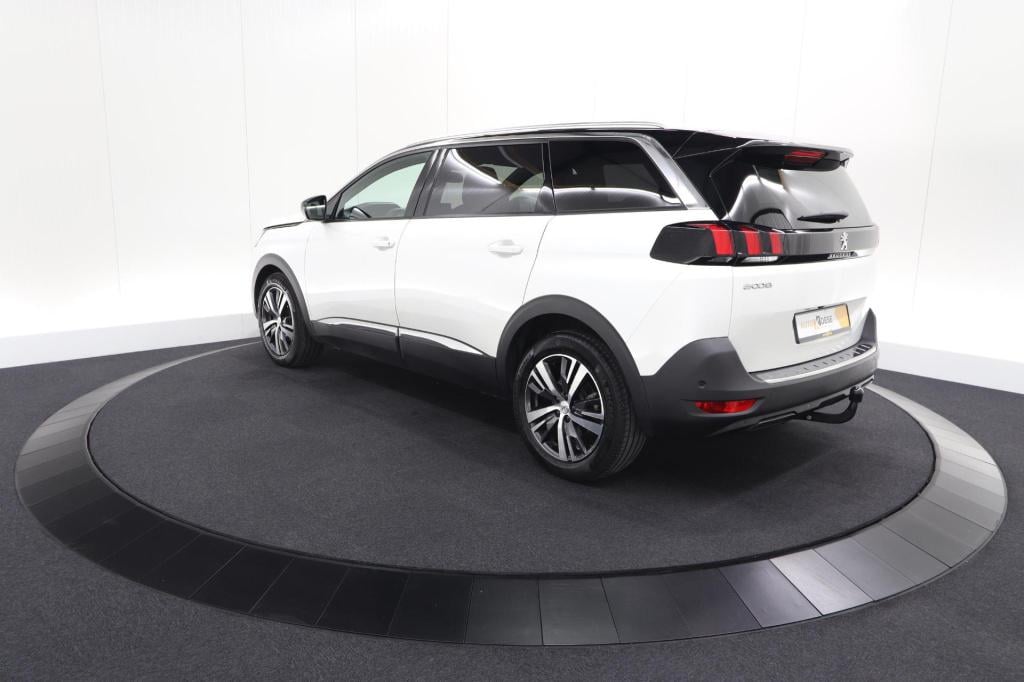 Peugeot 5008 puretech 130 eat8 allure pack business | trekhaak | elektronis