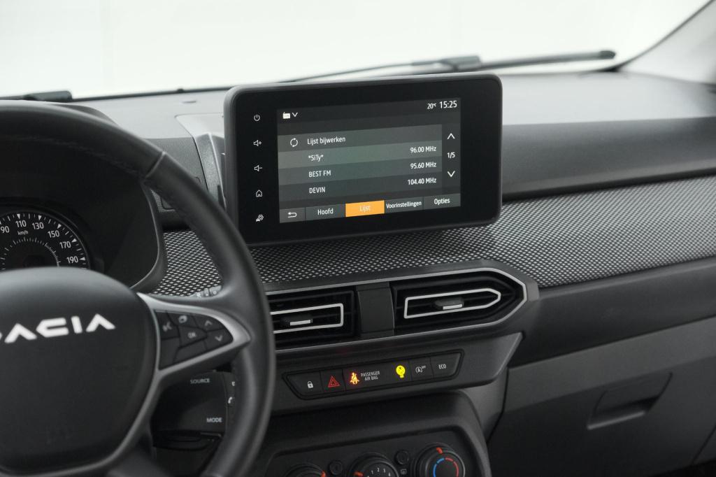 Dacia Sandero tce 90 cvt expression | parkeersensoren | apple carplay | cru