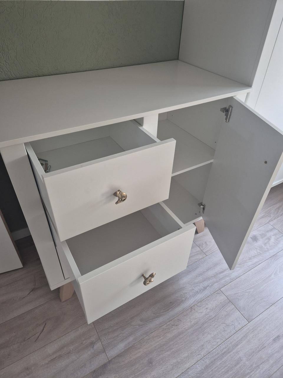 Complete Kidsmill Lars babykamer (commode, kast en ledikant)