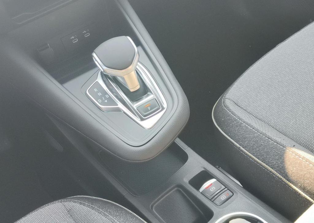 Renault Captur 1.6 e-tech full hybrid 145 techno