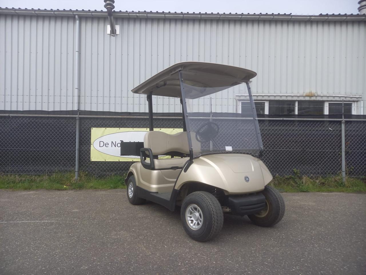 Yamaha golfkar met laadbak