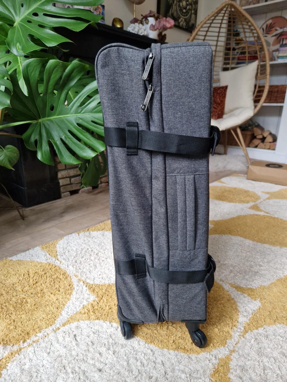 Eastpak Koffer Tranverz maat L