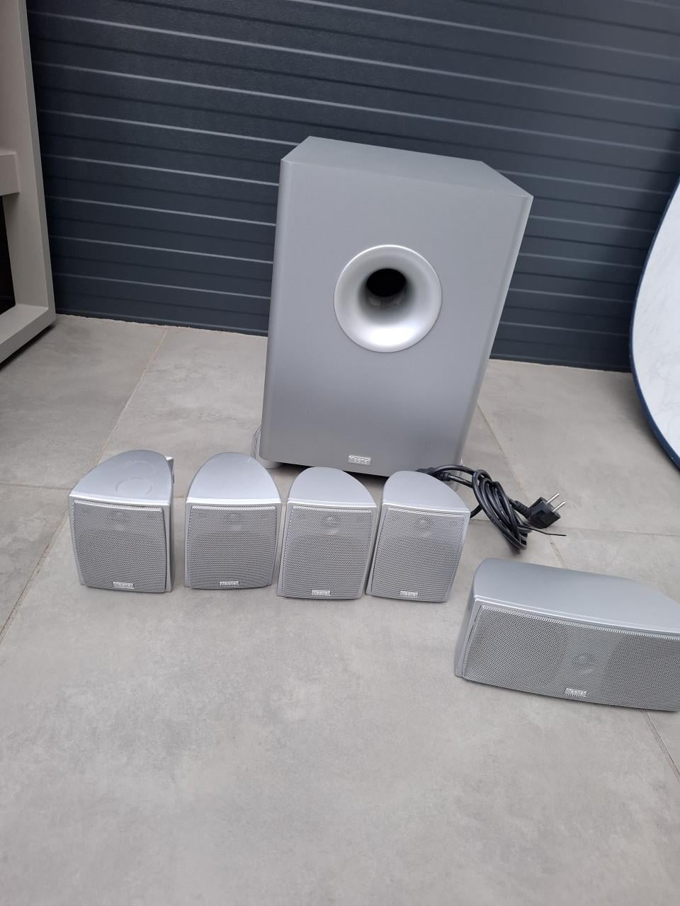 Magnat Symbol 5100 A 5.1 Home Cinema Luidsprekersysteem