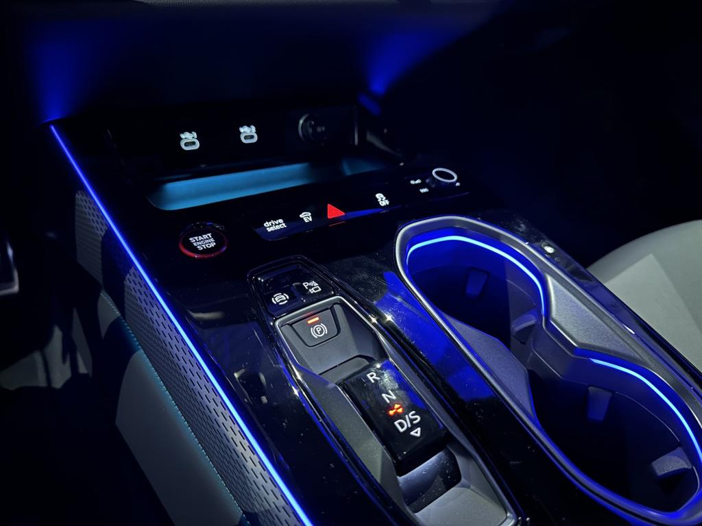 Audi A6 avant 2.0 e-hybrid quattro s edition competition *achterasbest*trek