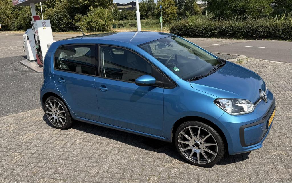 Volkswagen UP! 1.0 60pk 5d bmt move up!