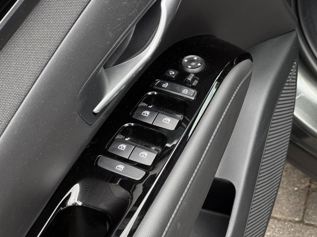 Hyundai Tucson 1.6 t-gdi phev comfort smart 4wd | navigatie | camera | appl