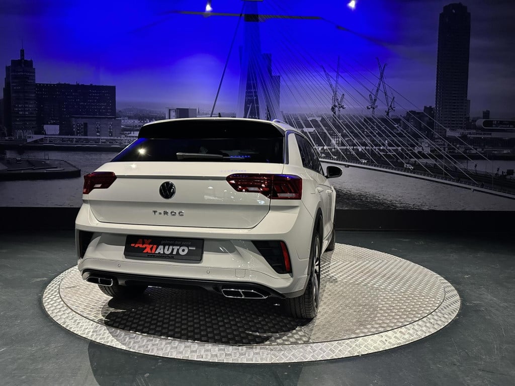 Volkswagen T-roc 1.5 tsi r-line edition *keyless*winterpakket*camera*