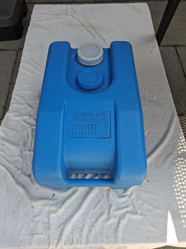 Caravan Fiamma 23 liter roll-tank