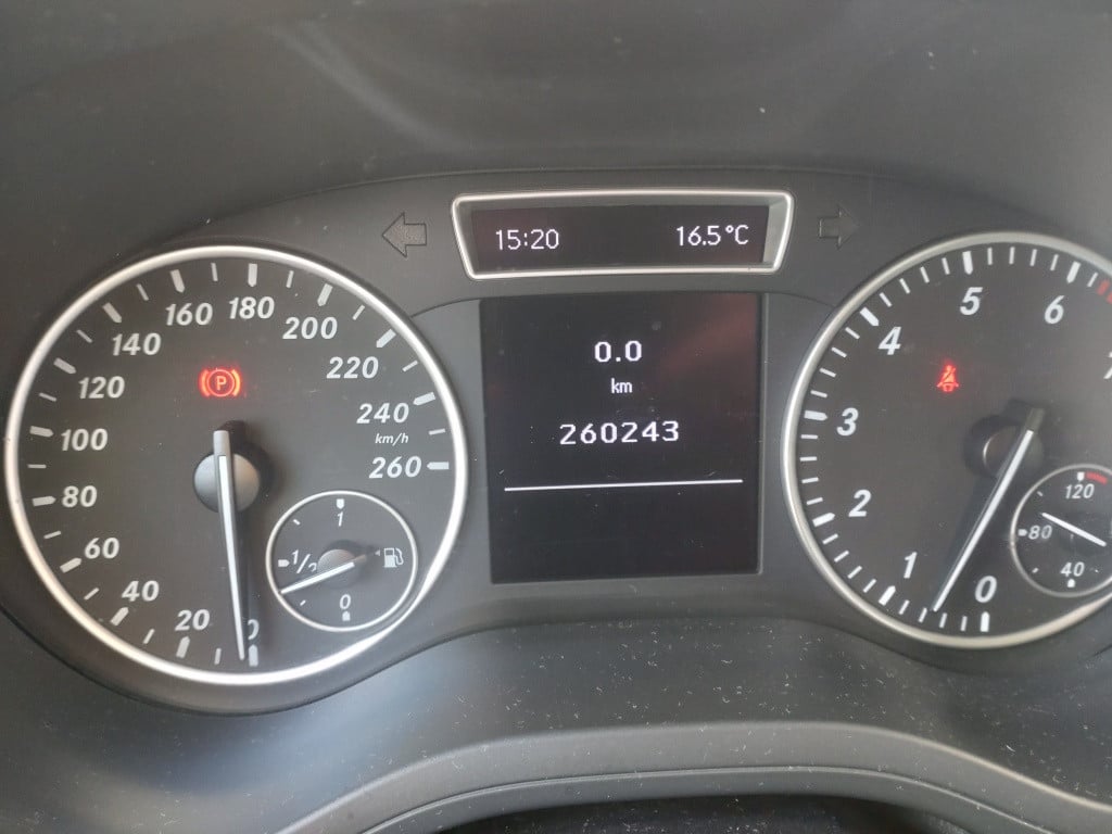 Mercedes-Benz B-Klasse 180 ambition