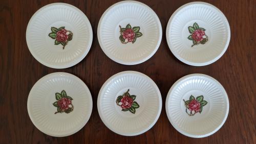 Set v 6 Wedgwood Moss Rose bonbon bordjes 8 cm