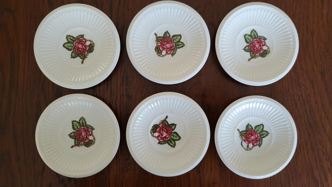 Set v 6 Wedgwood Moss Rose bonbon bordjes 8 cm
