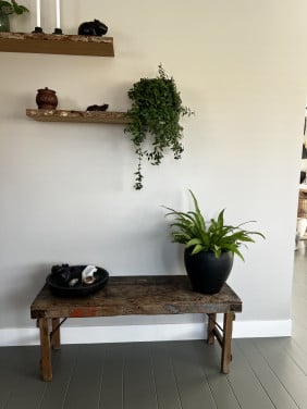 Sidetable bankje raw materials