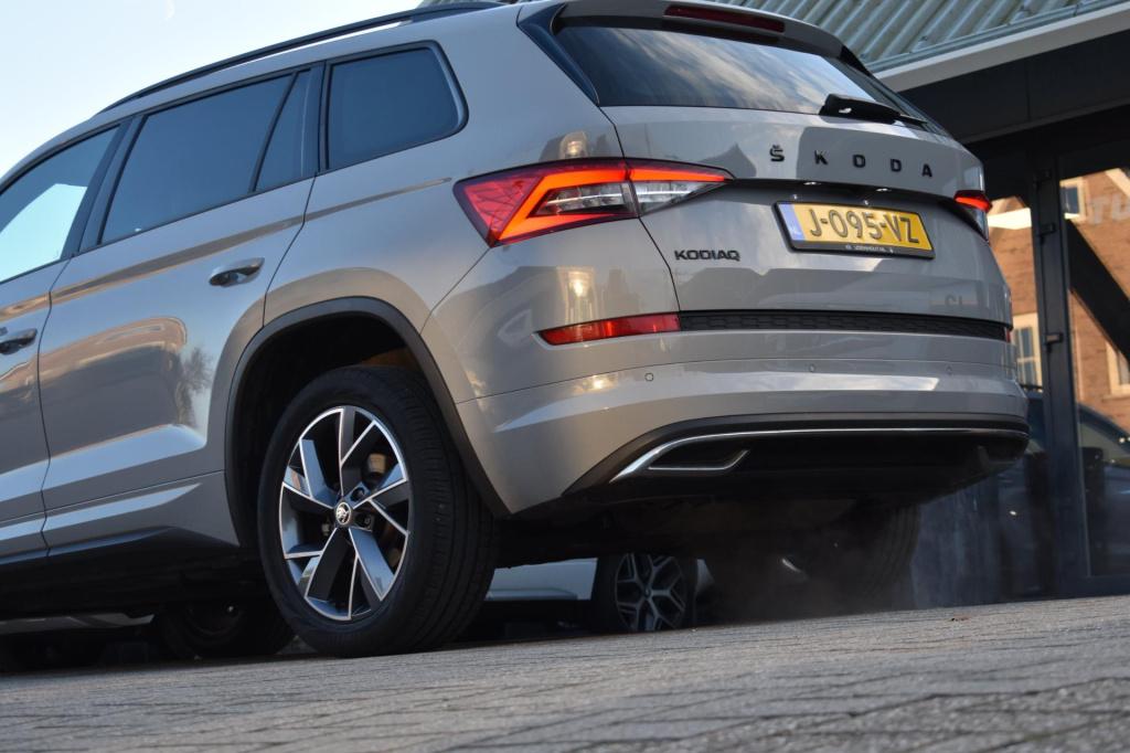Skoda Kodiaq 1.5 tsi sportline 7p. | mj21 | camera | virtual | nap | stuur 