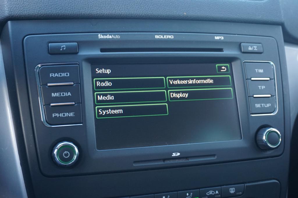 Skoda Yeti 1.8 tsi ambition 4x4 airco / cruise / bt / elektr. ramen / trekh