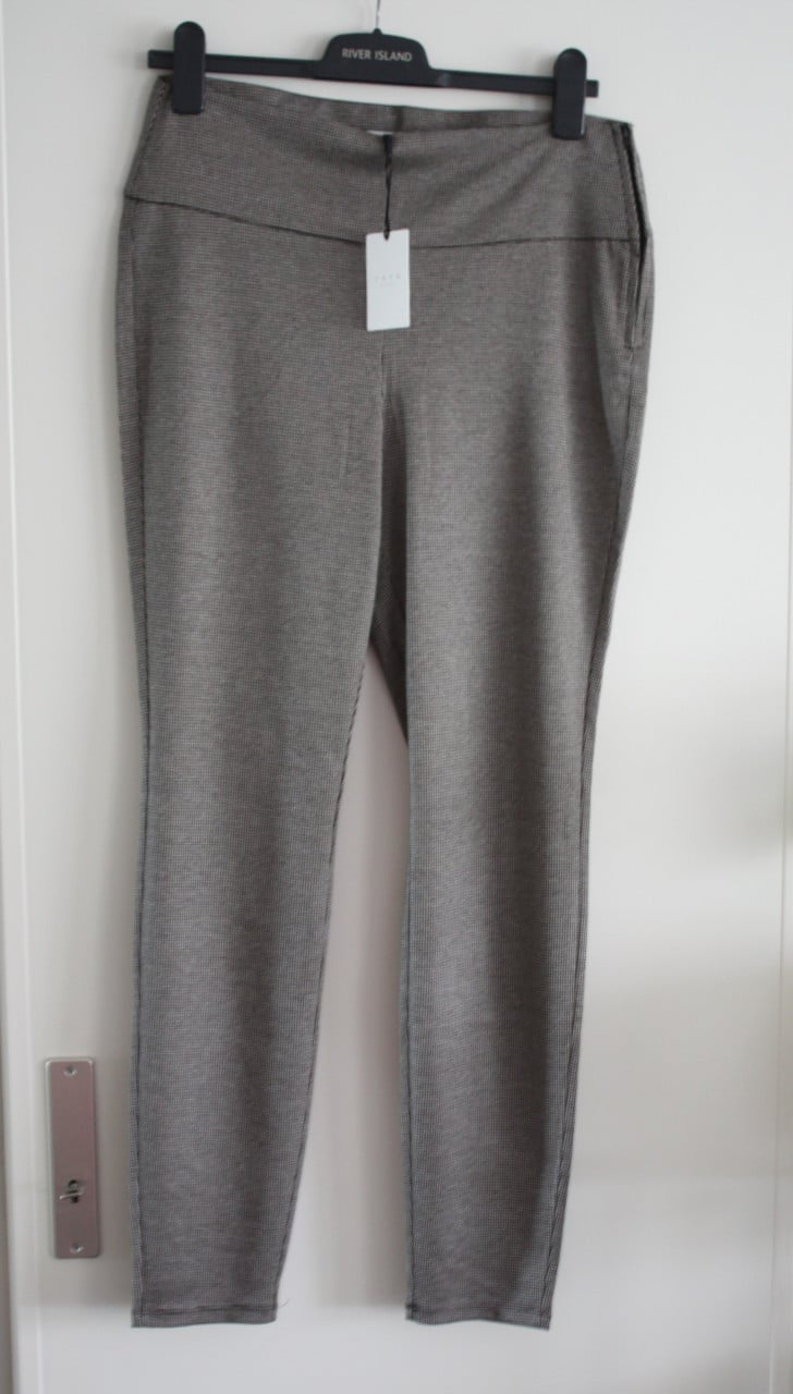 Nieuwe pantalon bruin tinten maat 42