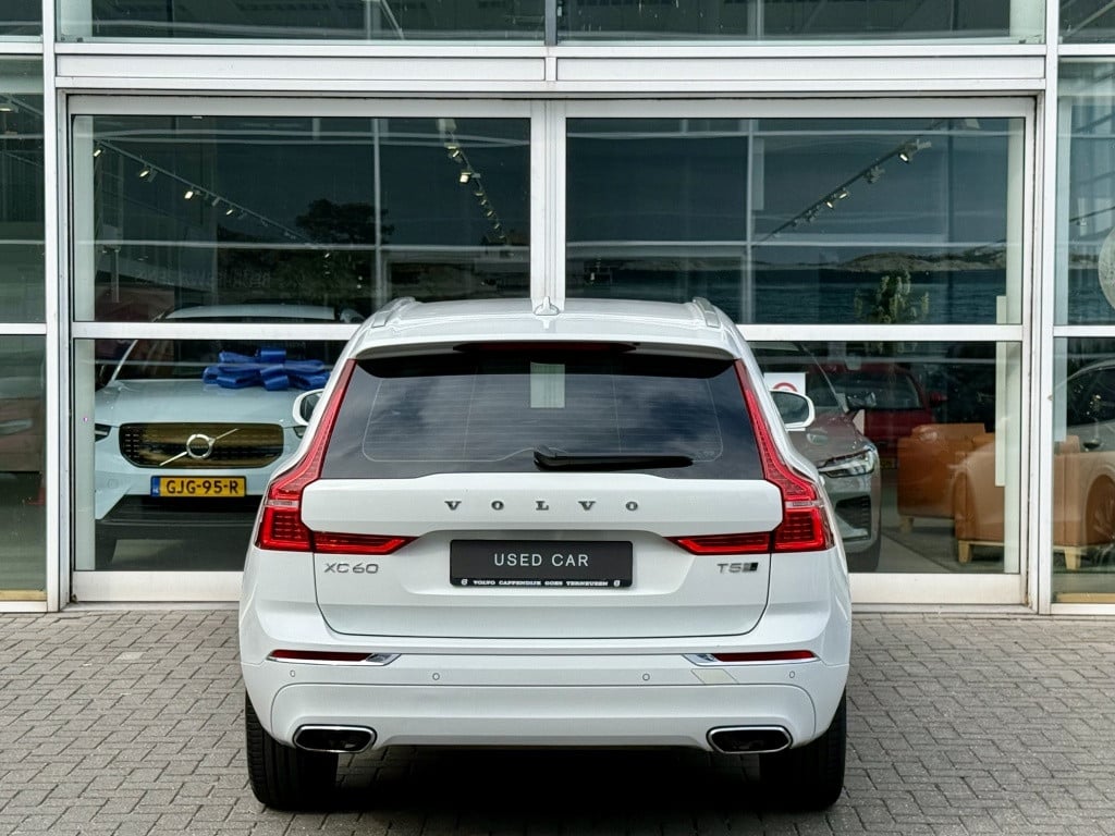 Volvo XC60 t5 255pk awd inscription| leder| stoel.verw| navi| getint glas