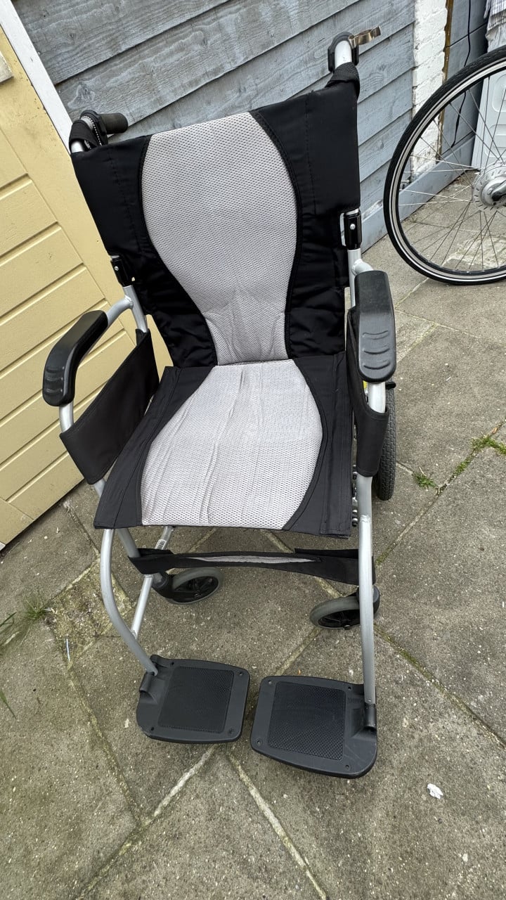 Karma rolstoel als nieuw