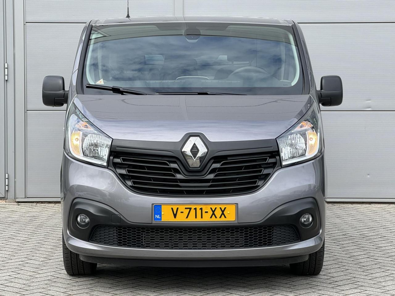 Renault Trafic 1.6 dci airco, navigatie, cr.control