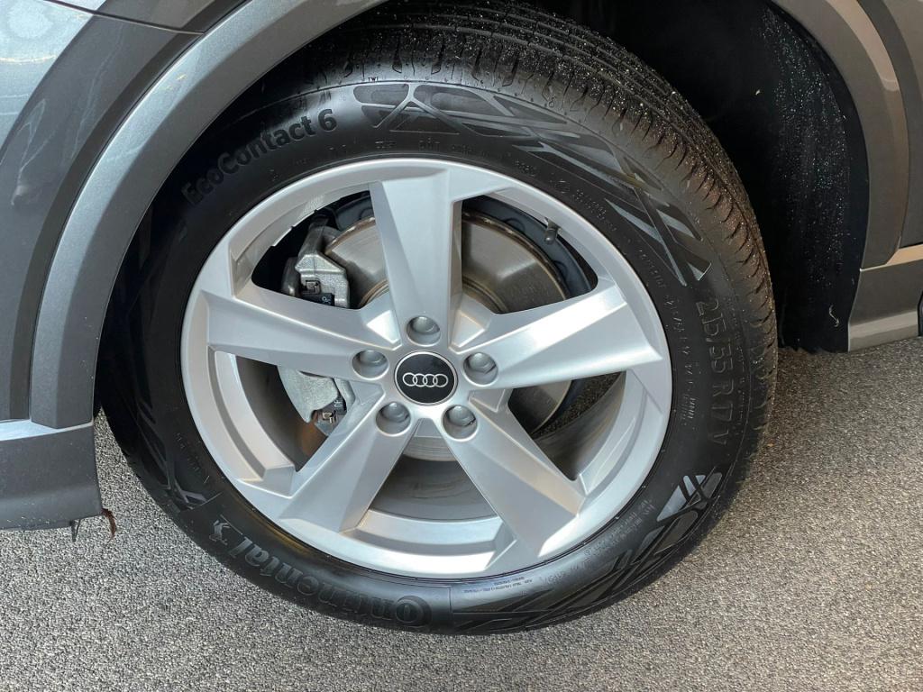 Audi Q2 35 tfsi s edition