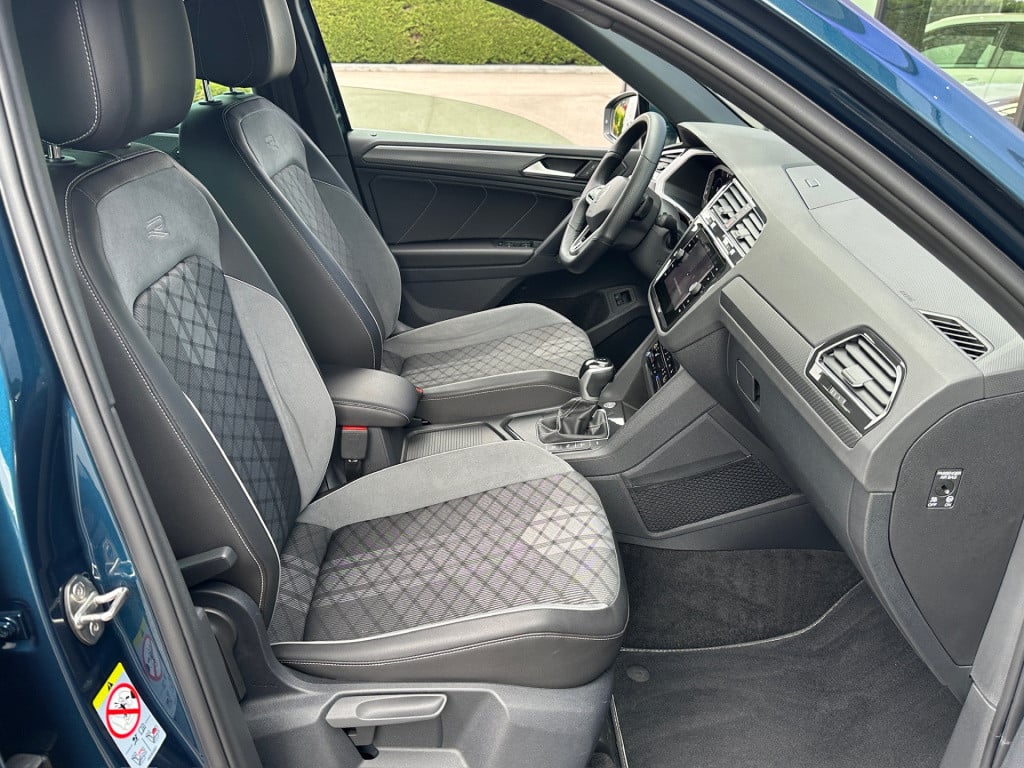 Volkswagen Tiguan 1.4 tsi ehybrid r-line | 360 camera | dode hoek | elek. a