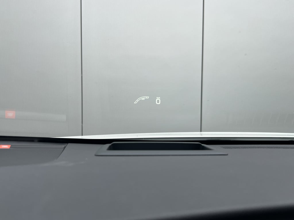 Toyota Prius 1.8 plug-in executive