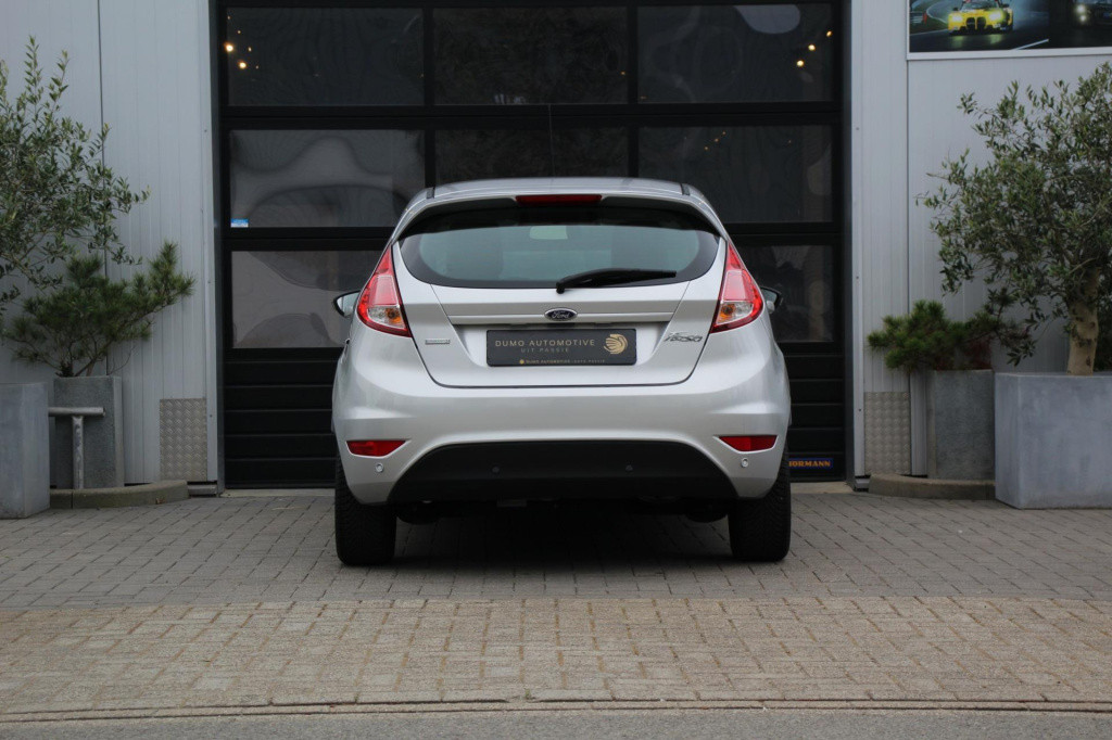 Ford Fiesta 1.0 trend - airco - stoelverwarming - alle doc - 1e eigenaar - 