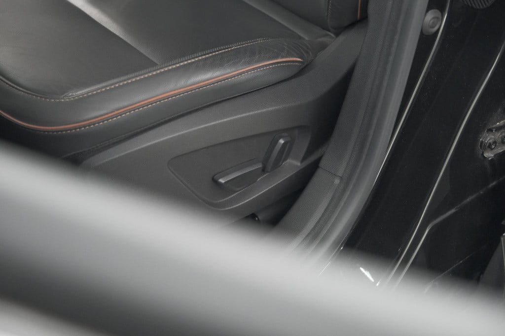 Renault Captur tce 130 edc initiale paris | trekhaak | adaptieve cruise con