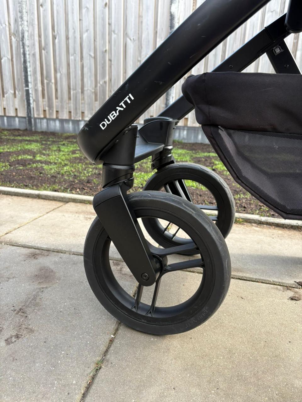 Dubatti two kinderwagen