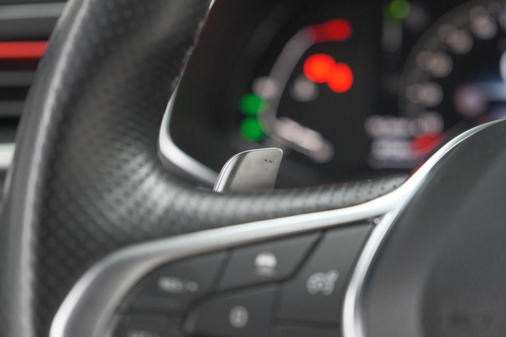 Renault Captur tce 140 edc r.s. line | compleet! | 360 camera | adaptieve c
