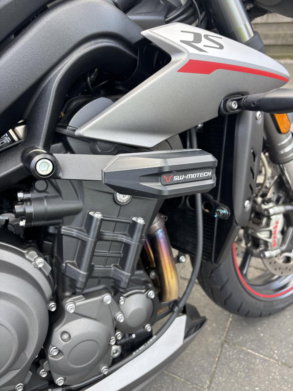 Triumph Street Triple 765 RS Matt silver (2018/10.000 KM)