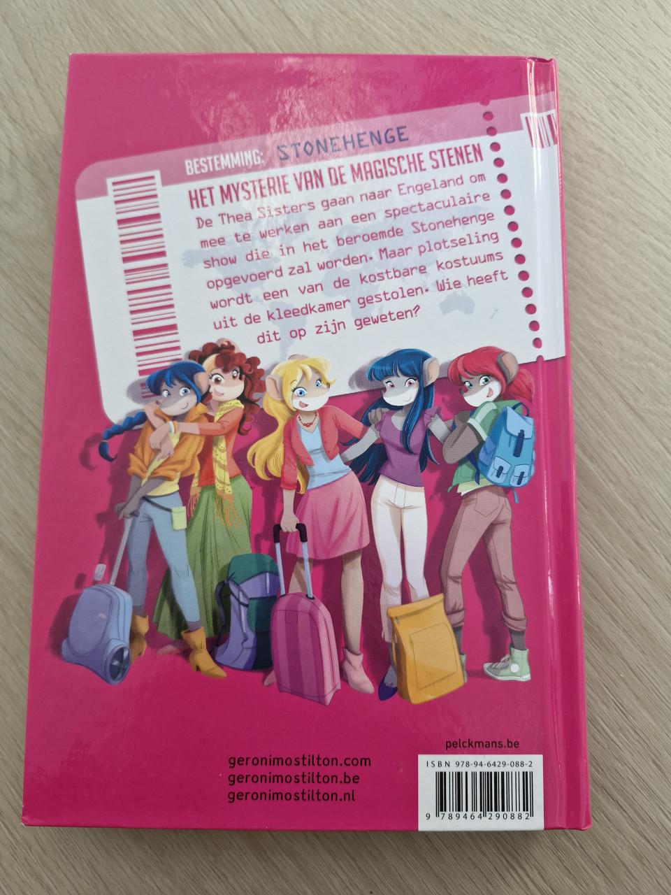 TheaSisters - Het mysterie van de magische stenen