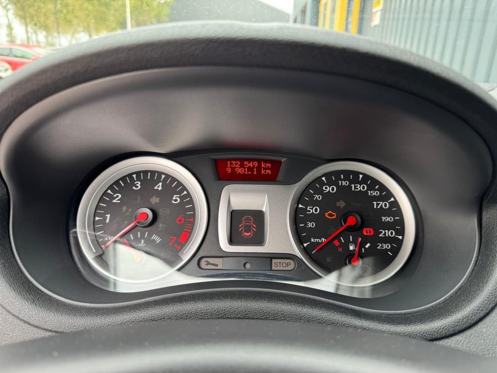 Renault Clio estate 1.2 tce collection