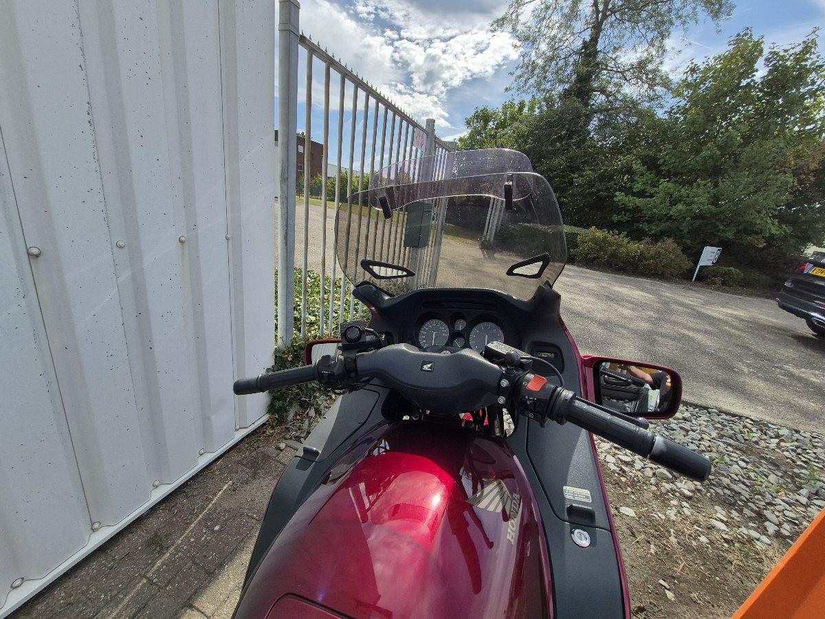 Honda Pan European ST1100, nette toermotor