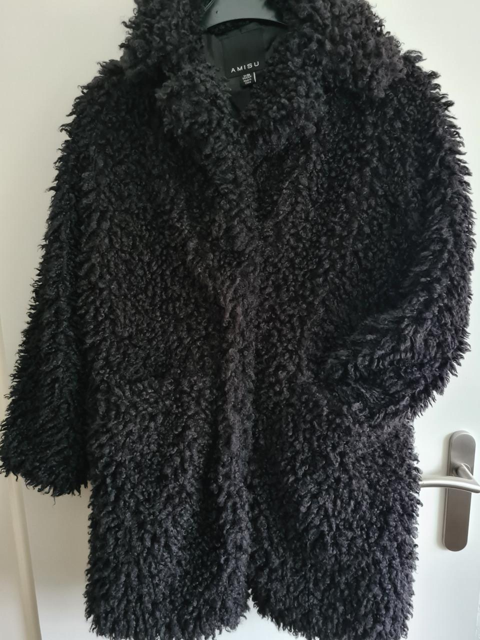 Amisu zwarte fake fur bontjas  Maat M