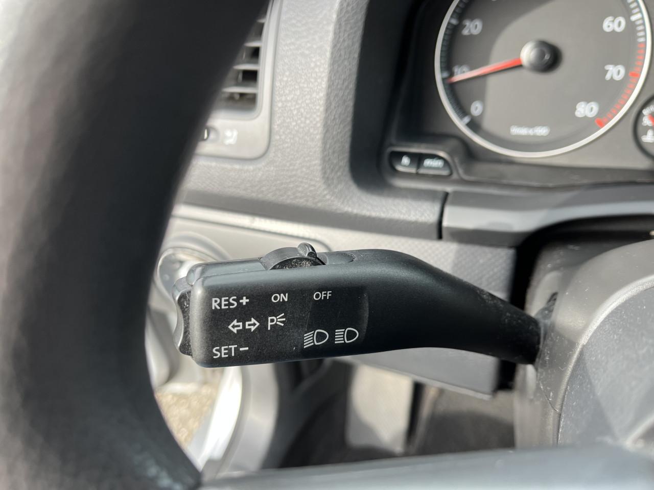 Volkswagen Golf 1.6 FSI trendline