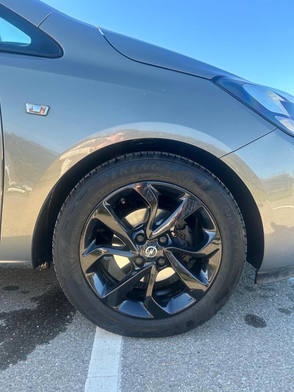 Opel Corsa easytronic 2015 bruin automaat