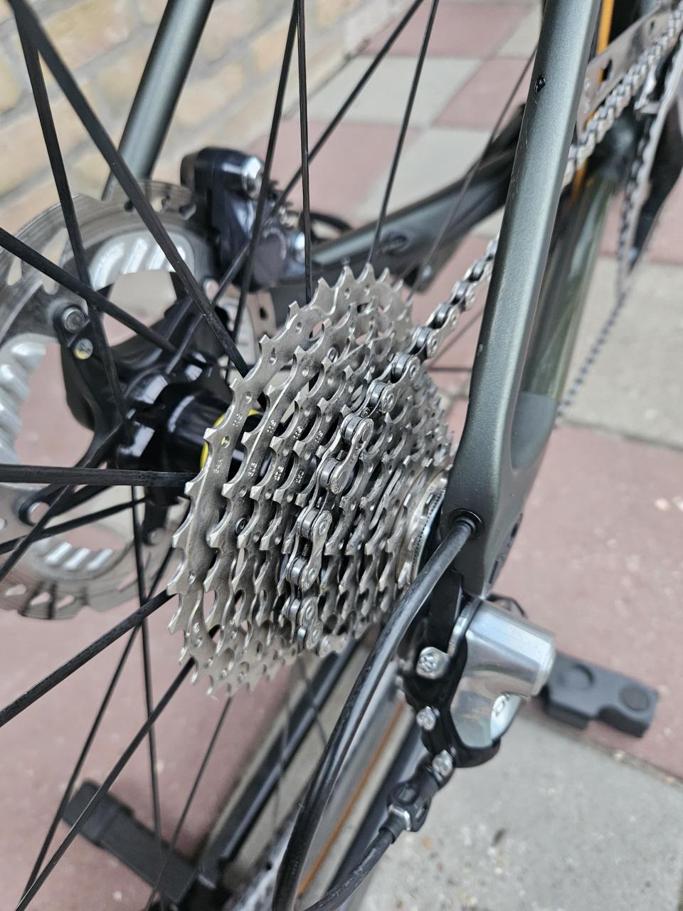 Canyon Endurace CF SL – Carbon Mavic wielen & Dura-Ace